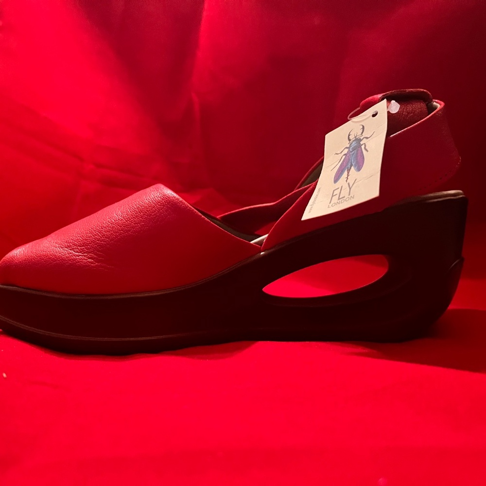 Fly London wedge sandal - red leather UK Size 39